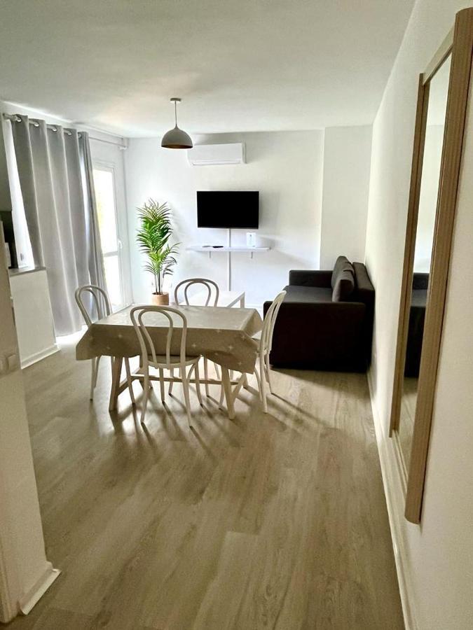 Apartamentos Cana Sofia Кала-Лонга Экстерьер фото